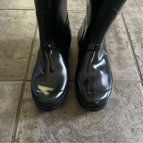 Hunter Original Gloss Black Boots . US 8M 9F Euro 40-41 UK 7 - Picture 2 of 10